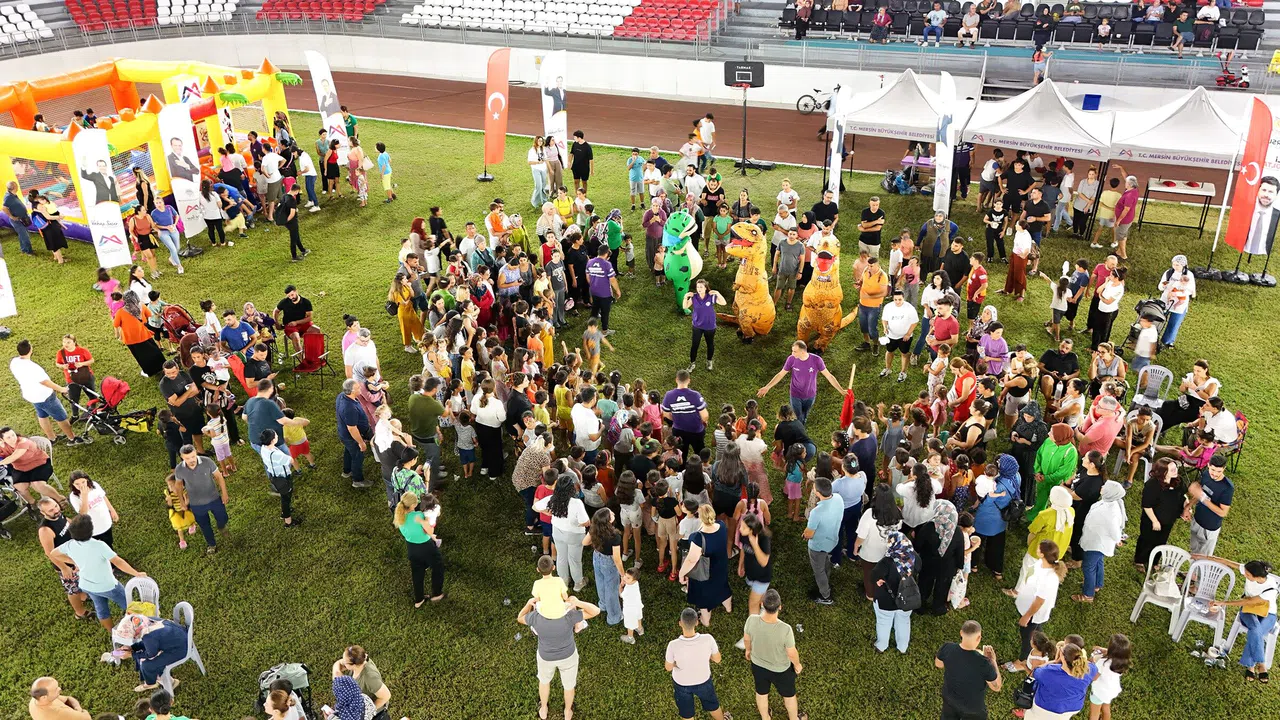 Tarsus'ta 'Yaz Akşamları Şenliği' devam ediyor