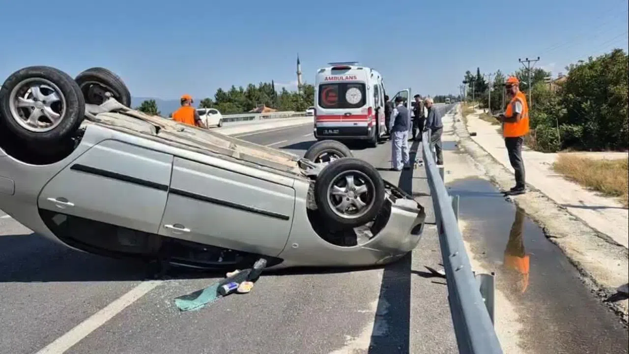 Kontrolden çıkan otomobil takla attı: 2 yaralı