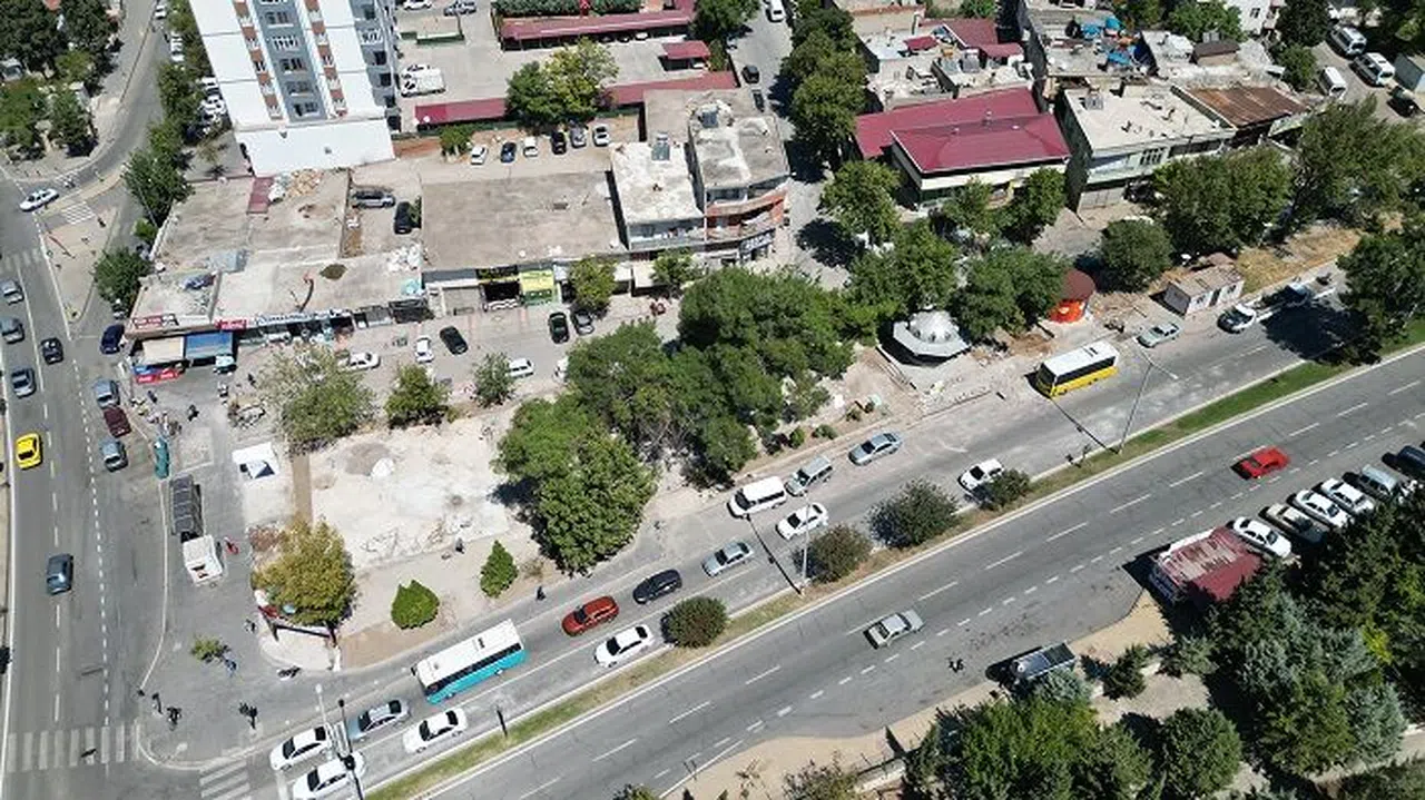Eski İtfaiye Parkı Yenileniyor