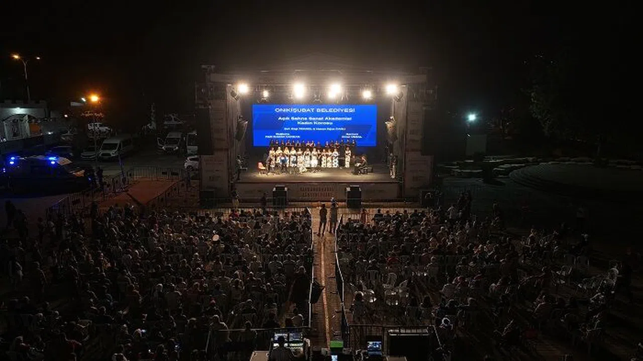 Kadın Korosu, Fuarda Kulakların Pasını Sildi