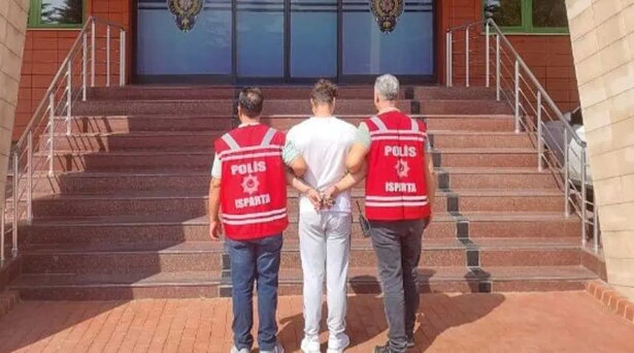 Cinayetten 25 yıl ile aranan şahıs yakalandı