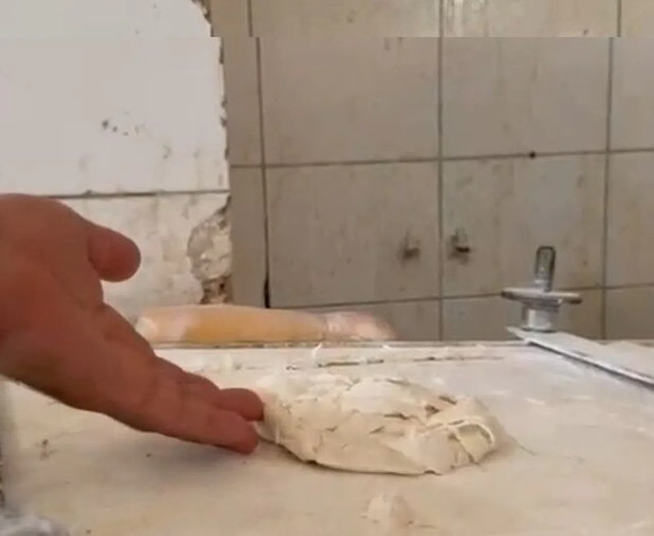 Mide bulandıran şartlarda gıda üreten 3 işletme mühürlendi