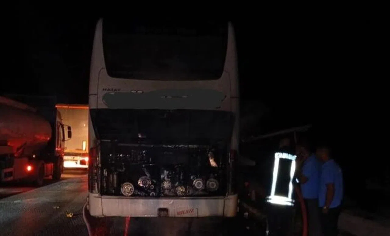 Yolcu otobüsünde yangın paniği