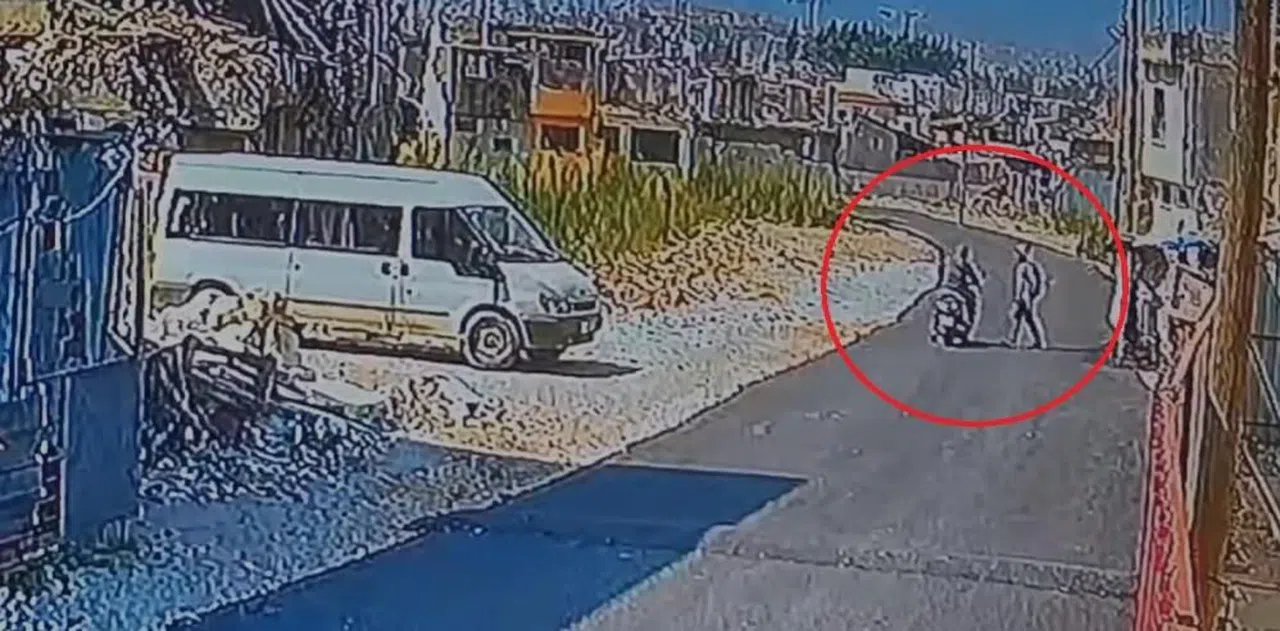 Motosikletiyle işe giderken yolu kesilerek sopayla dövüldü