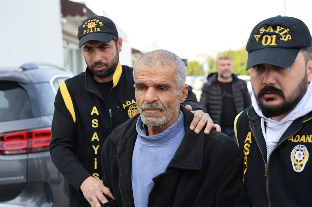 Kızını öldüren babadan 'kendini bıçakladı' savunması