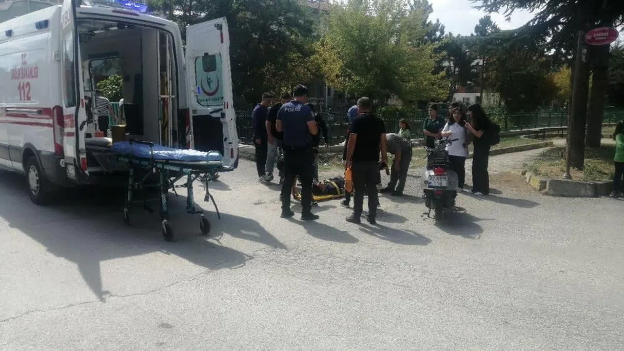 İki motosiklet çarpıştı: 2 yaralı