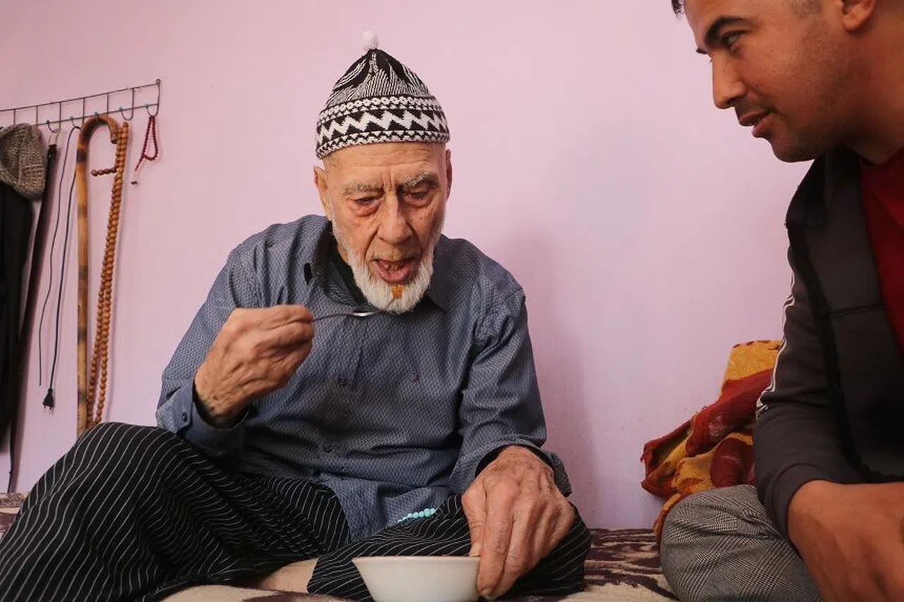 “Babamın yaşam sırrı; bakım ve doğal şeyler yemesi”