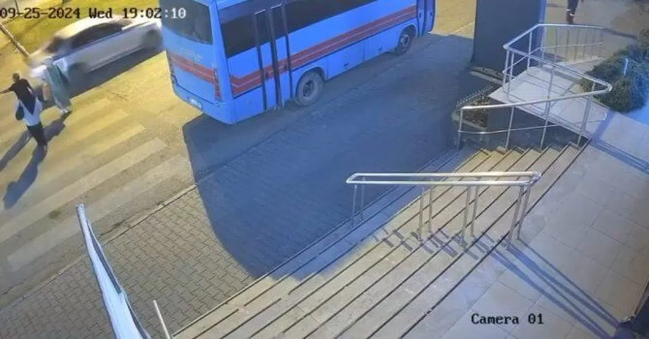 Durması için el kaldırdığı aracın çarpması sonucu hayatını kaybetti