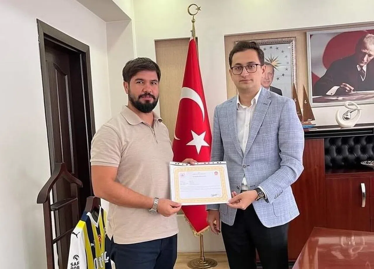 Feke’de başarılı polislere belge verildi