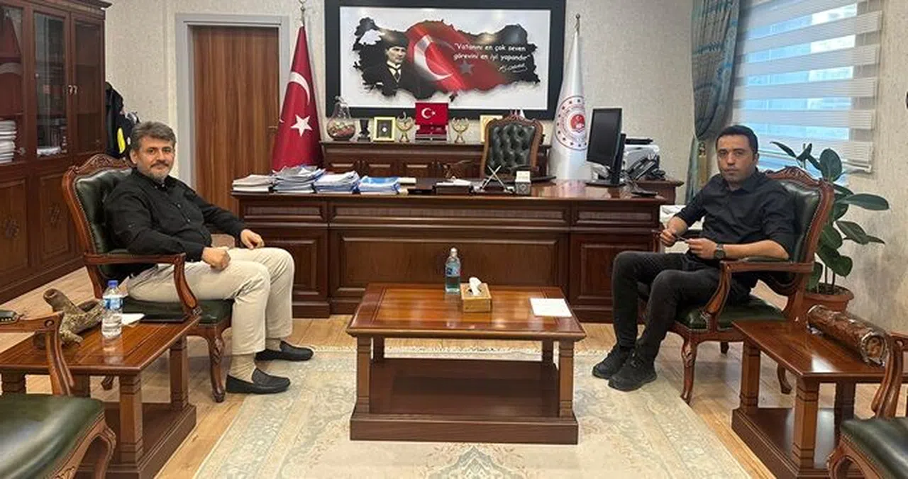 Vekil Debgici, İl Müdürü Şahin’i Ziyaret Etti