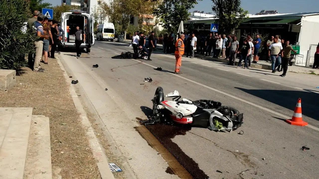 Patpat motosikletle çarpıştı: 1 ölü, 1 yaralı