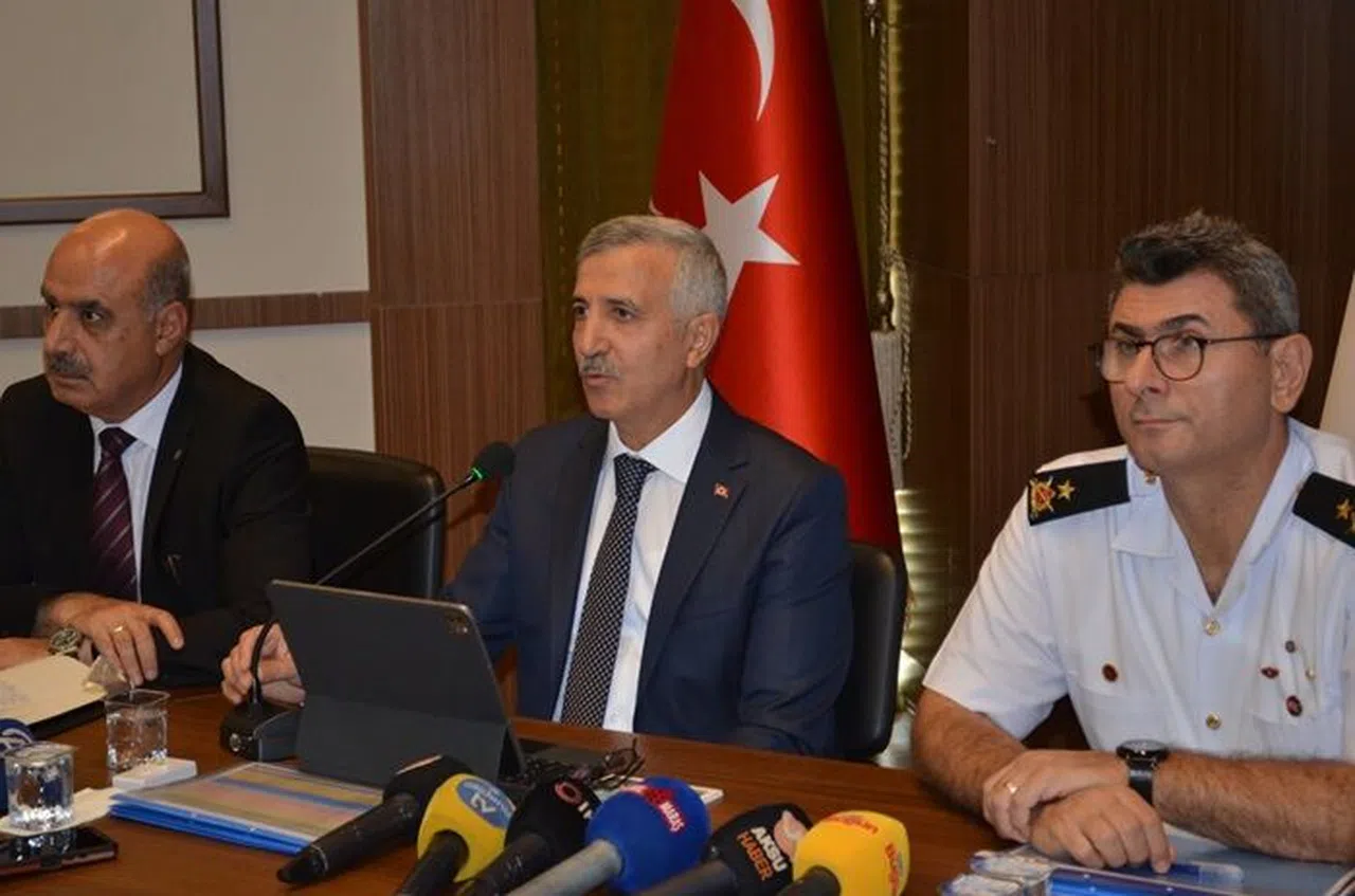 Vali Ünlüer, deprem sonrası çalışmaları anlattı