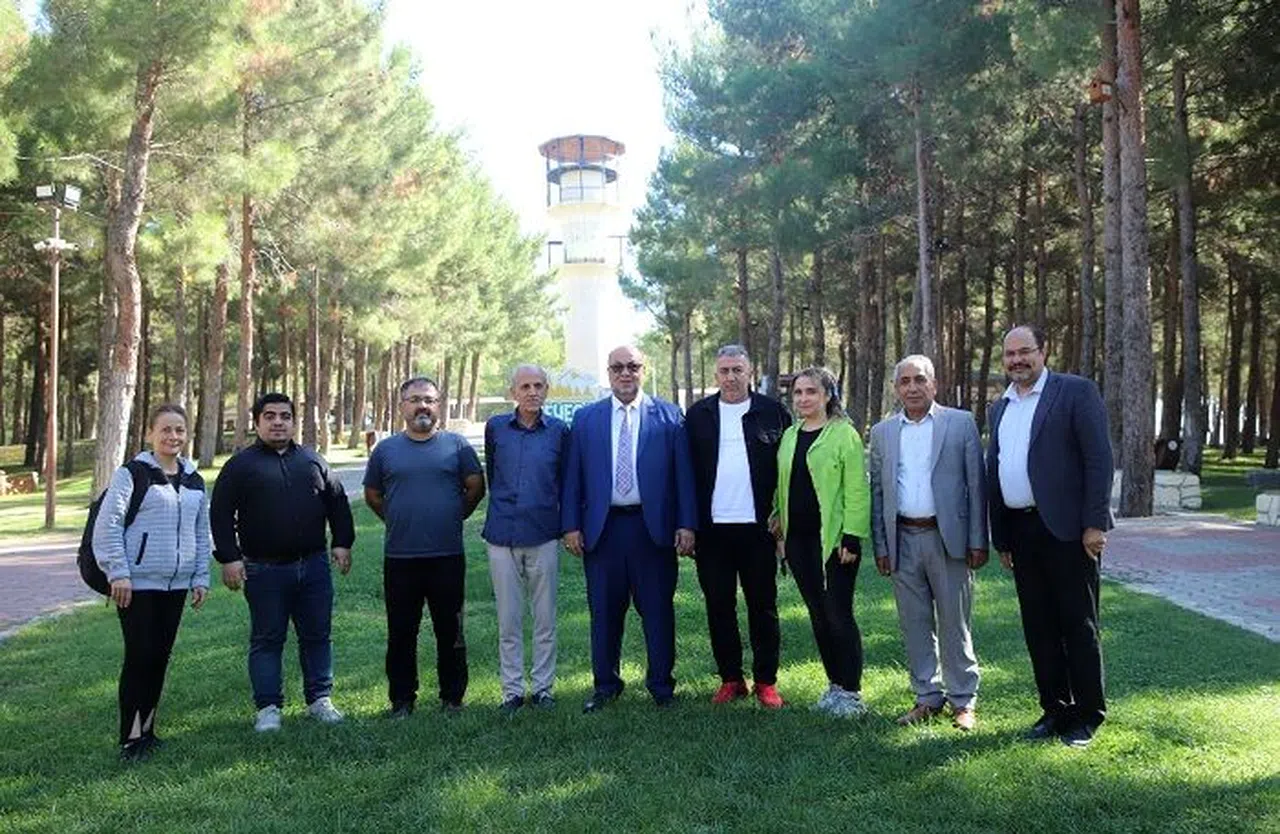 Akpınar: “Bizde Gurur ve Kibir Olmaz”
