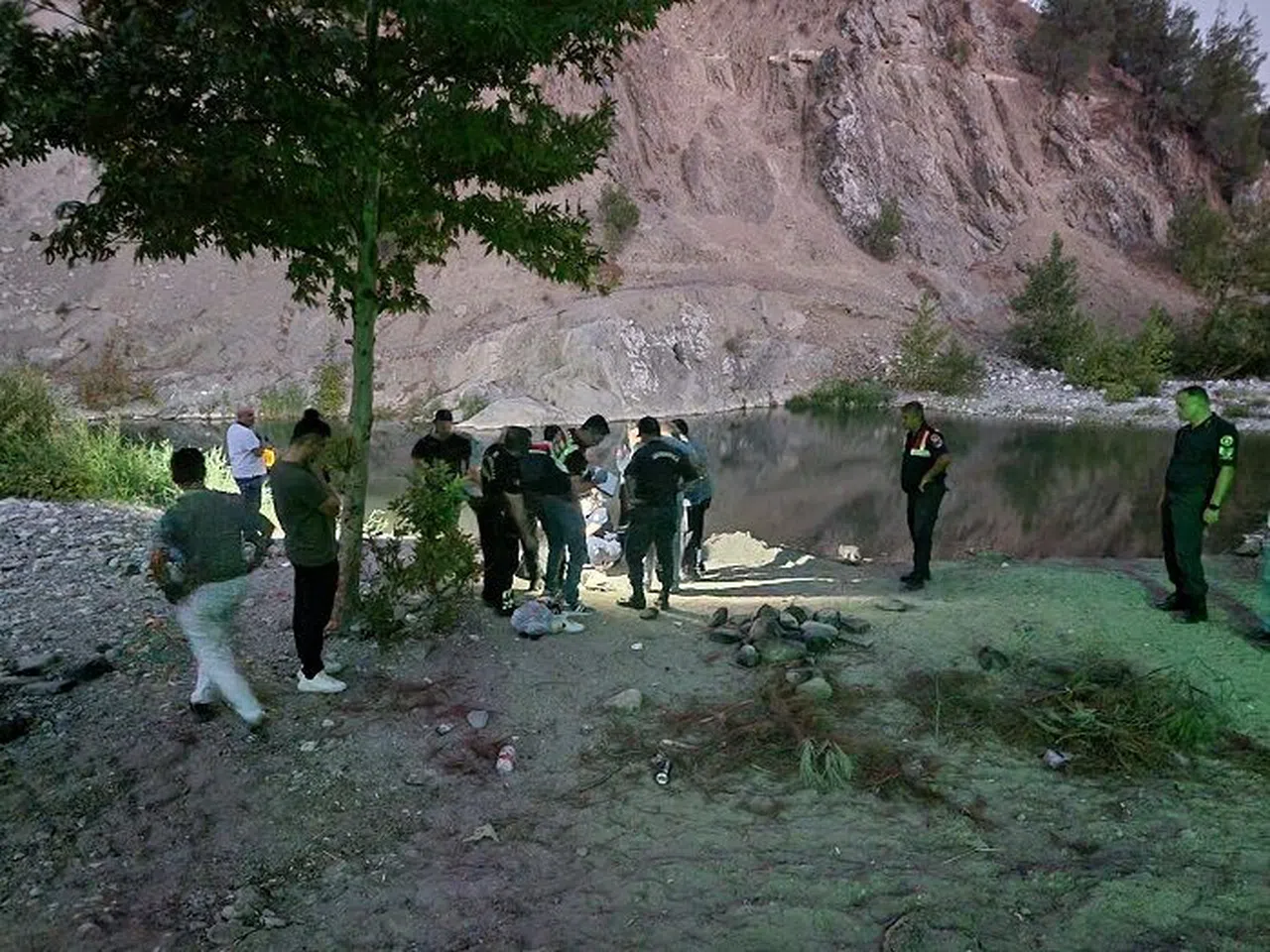 Kahramanmaraş’ta gölete giren genç boğuldu
