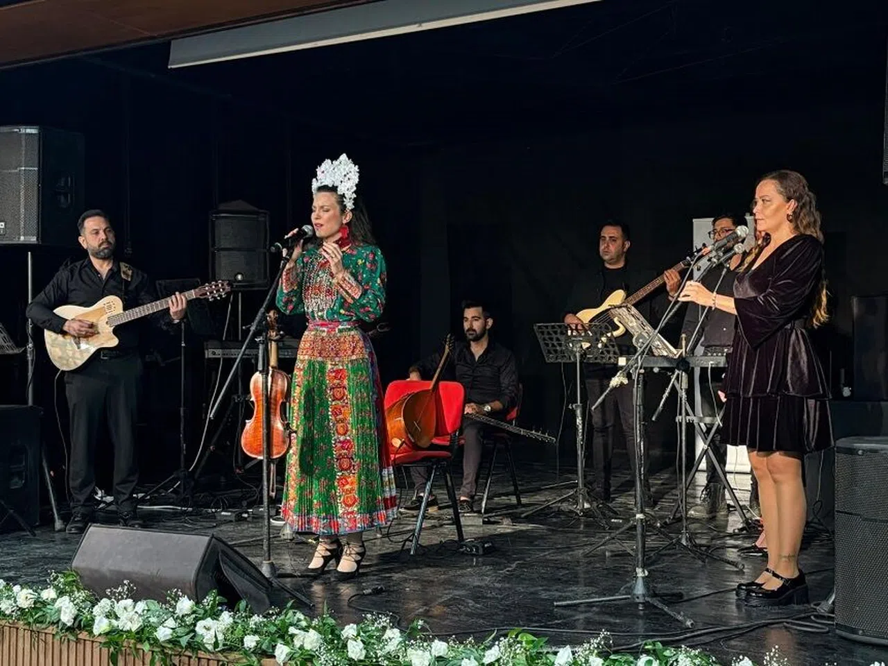 Depremde hasar gören Konferans ve Sergi Salonu yeniden açıldı
