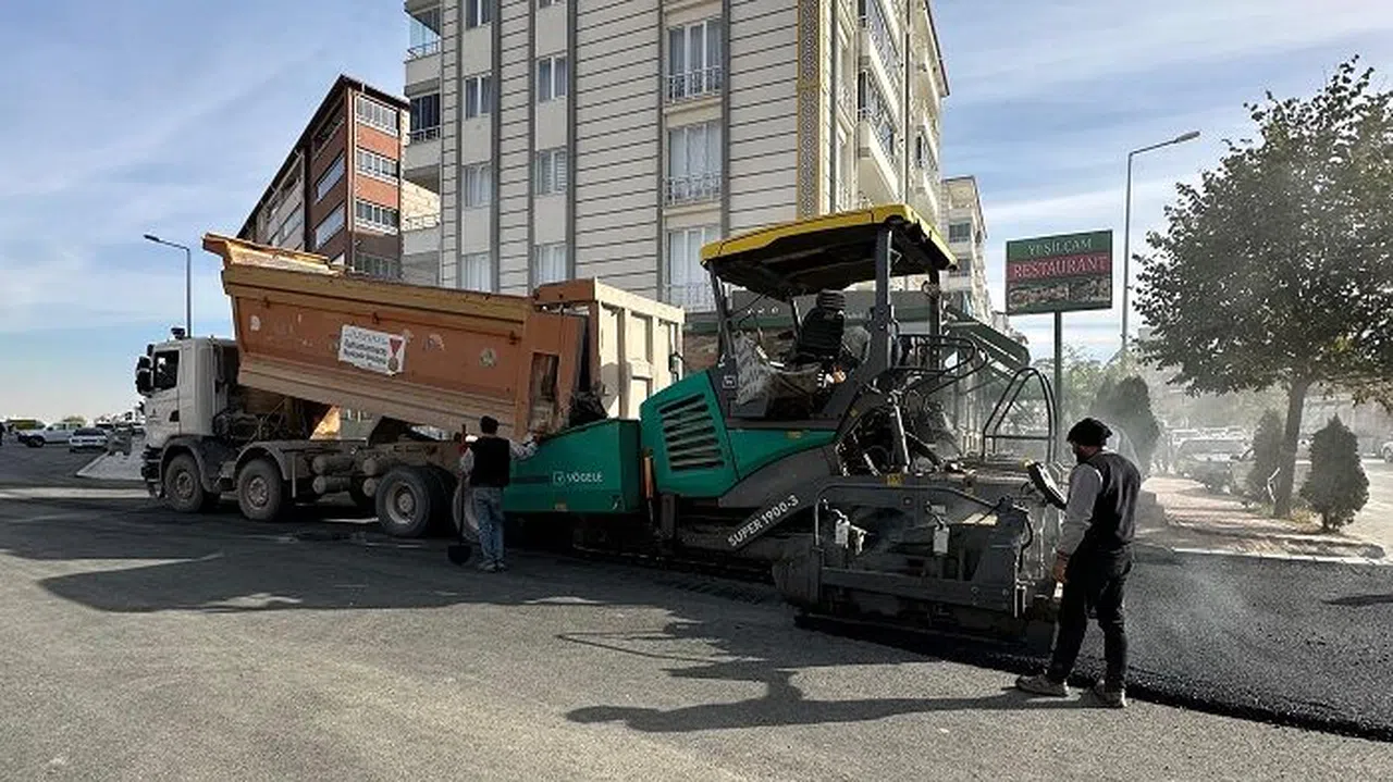 Büyükşehir’den Afşin’e 35 Milyon TL’lik Yol Yatırımı