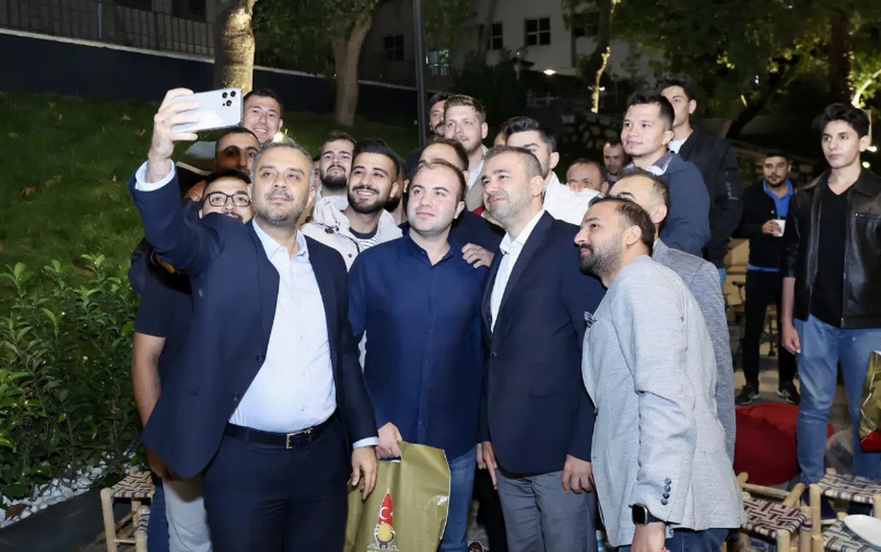 Başkan Hanifi Toptaş, gençlerle buluştu