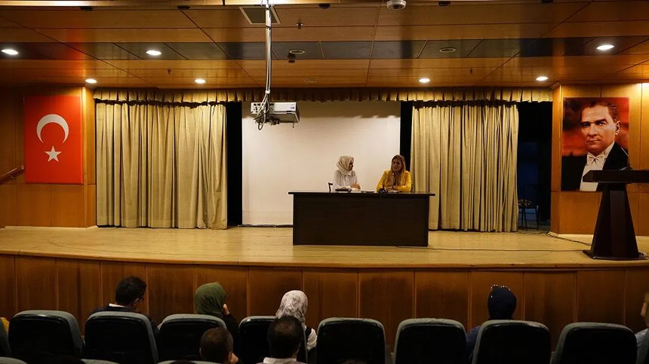 Berdücesi Söyleşileri’nin Yeni Konuğu Yazar Canan Olpak Koç Oldu