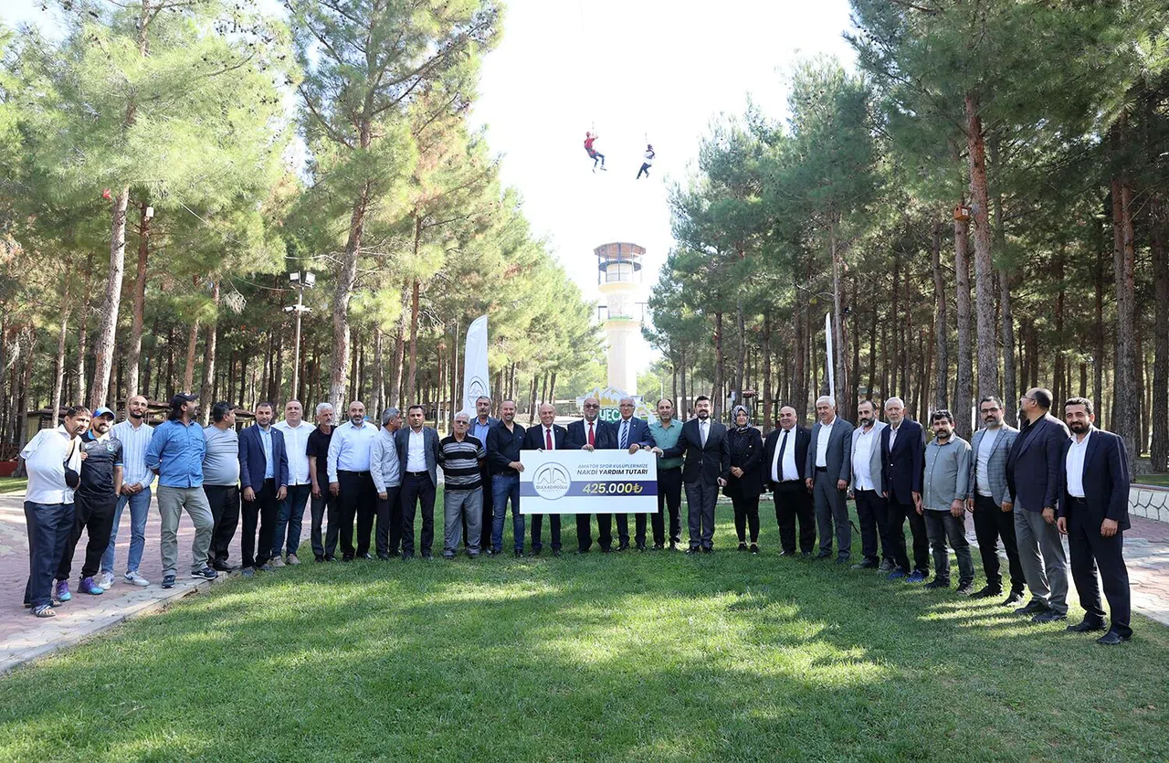 Dulkadiroğlu Belediyesi’nden Amatör Spor Kulüplerine Maddi Destek