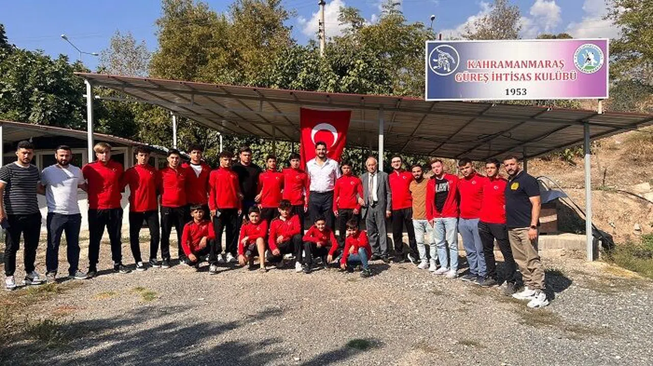Taha Akgül Kahramanmaraş’ta Genç Sporcularla Buluştu