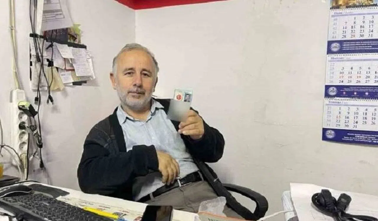 BİM Alışveriş Kartı Verilip Adına Papara Hesabı Açılarak Dolandırılmak İstenen Şahıs, Eski Kimliği Sayesinde Kurtuldu