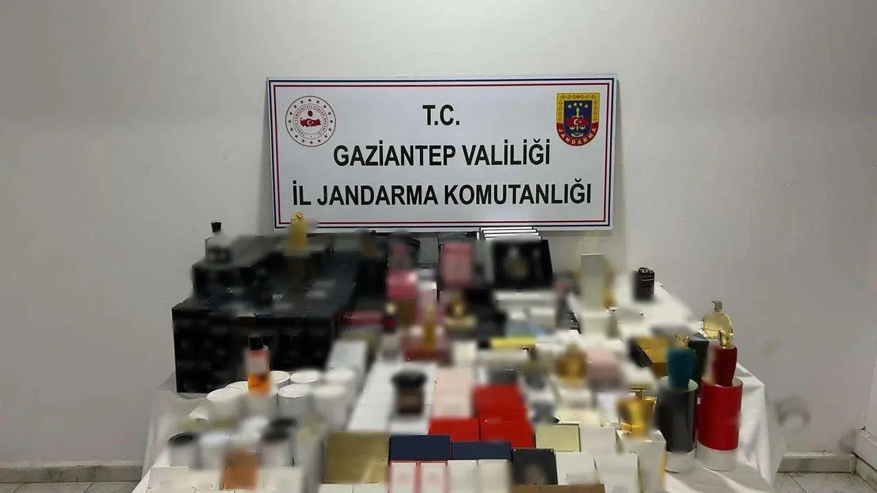 Kaçak parfüm ve deodorant ele geçirildi