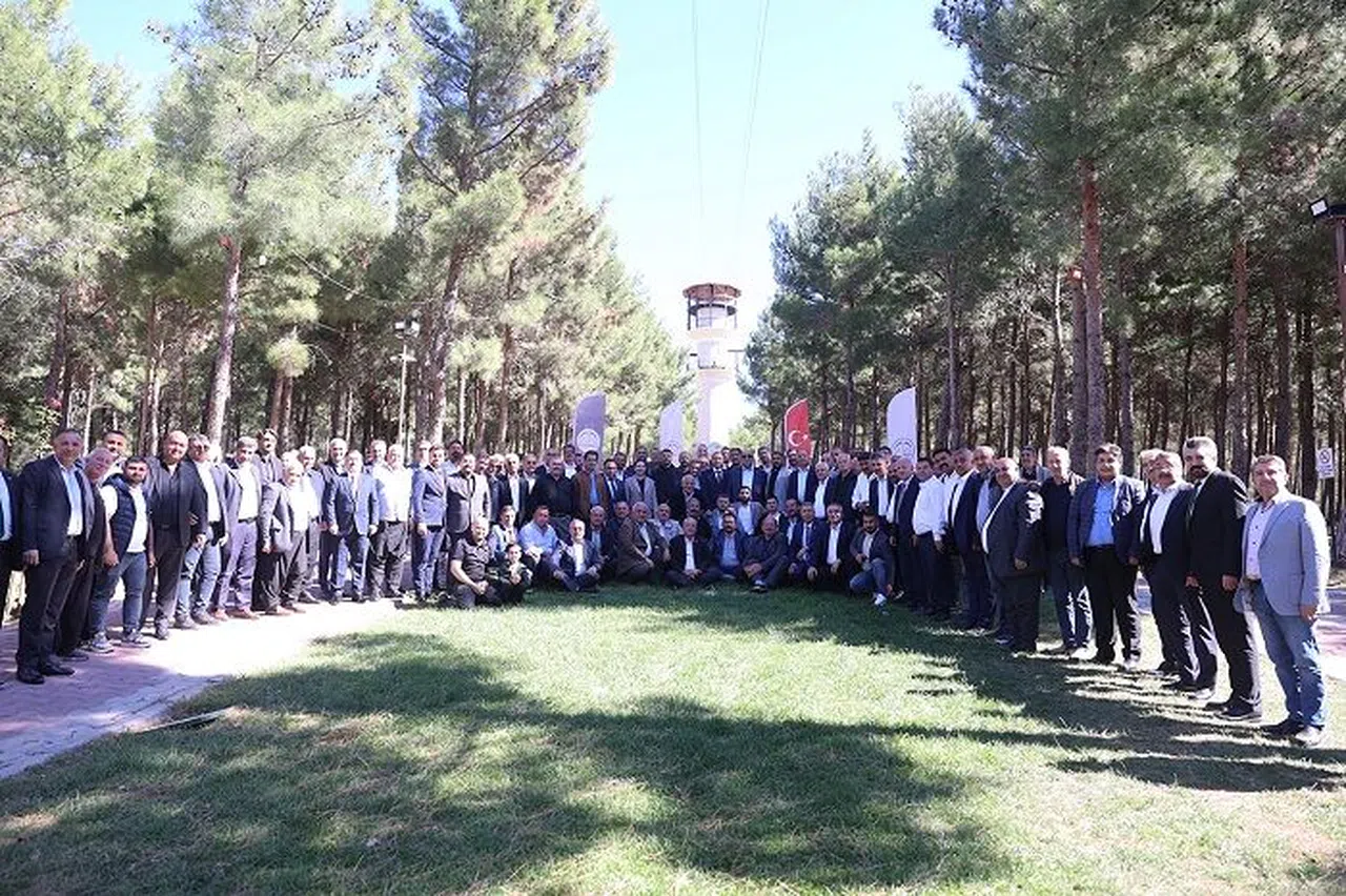 Başkan Akpınar, Mahalle Muhtarlarıyla Bir Araya Geldi