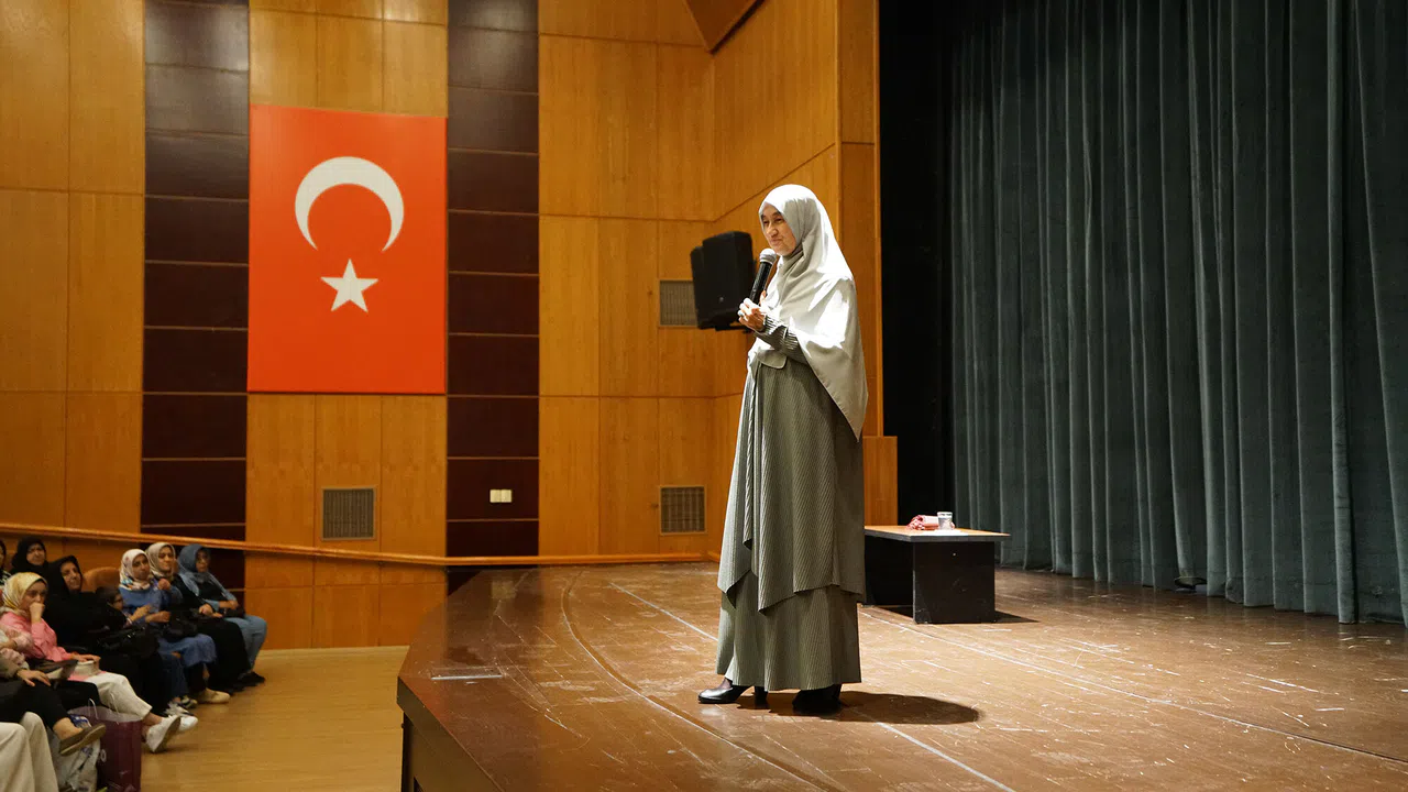 Saliha Erdim, “Aile Olabilme” Üzerine Konuşacak