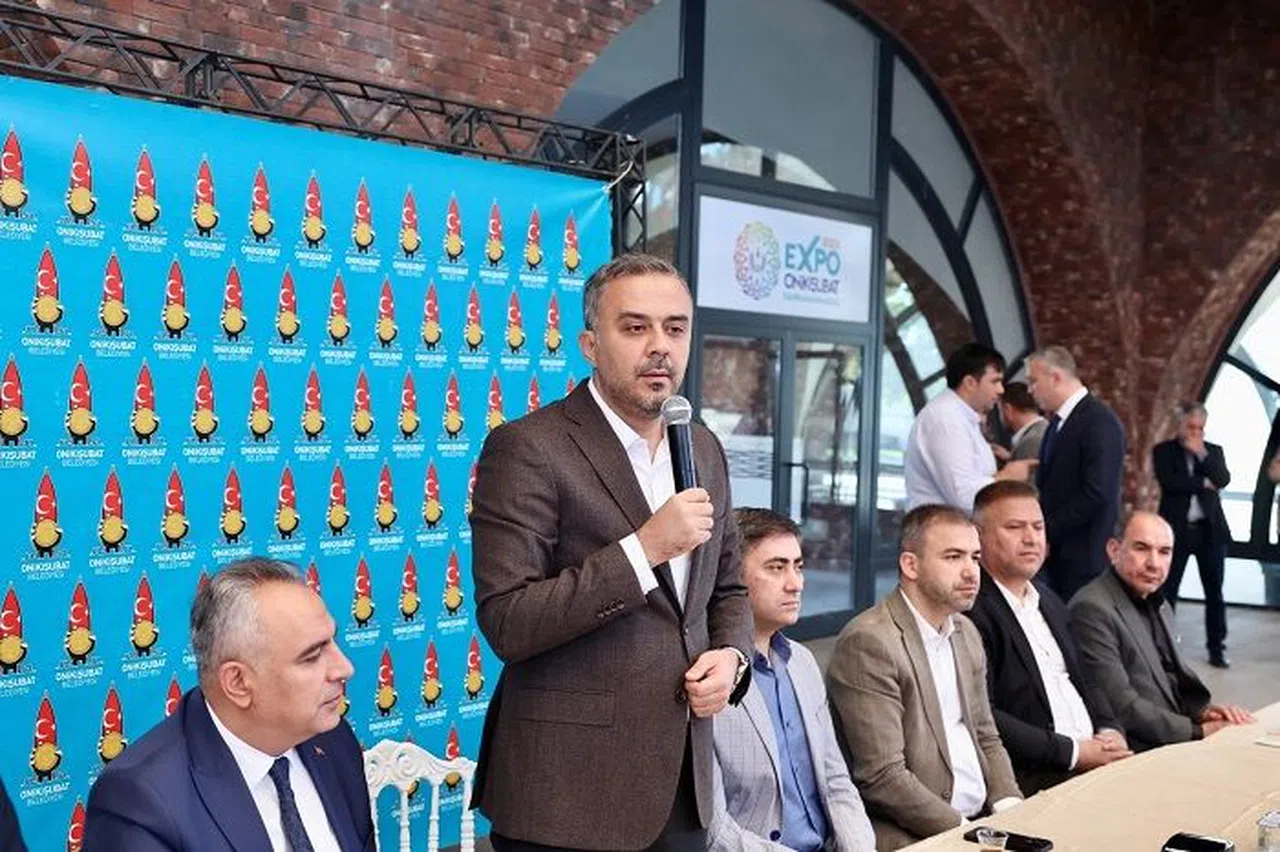 Başkan Toptaş: “Muhtarlarımızla Onikişubat için büyük bir irade gösteriyoruz”