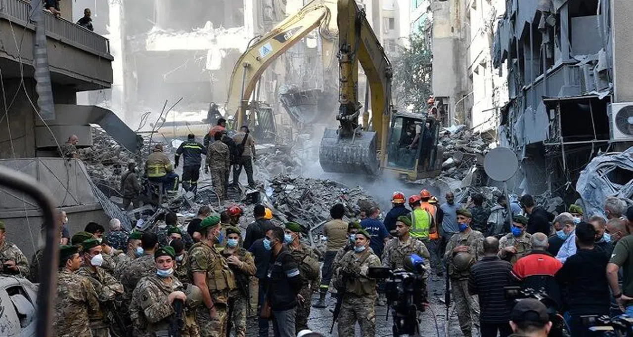 İsrail'in Beyrut'a Saldırısında Can Kaybı 11'e, Yaralı Sayısı 63'e Yükseldi