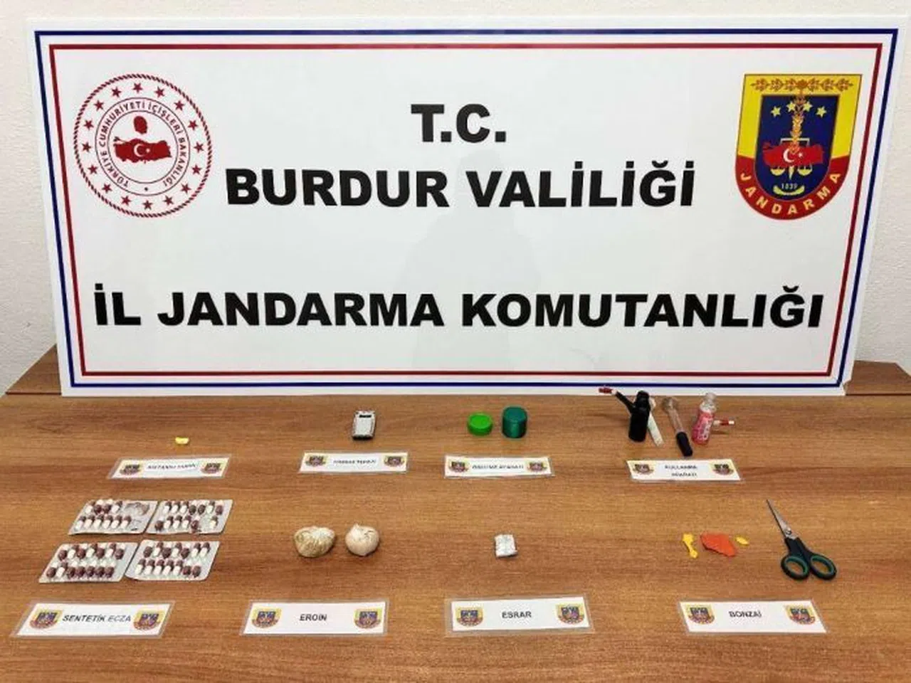 Jandarmanın 18 Günlük Operasyonlarında Yakalanan 5 Şüpheli Tutuklandı