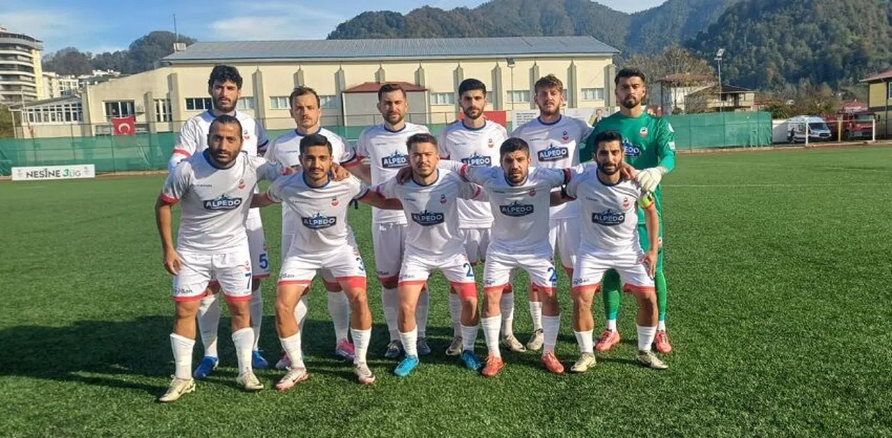 Aslan, Artvin’den 1 Puan ile Döndü