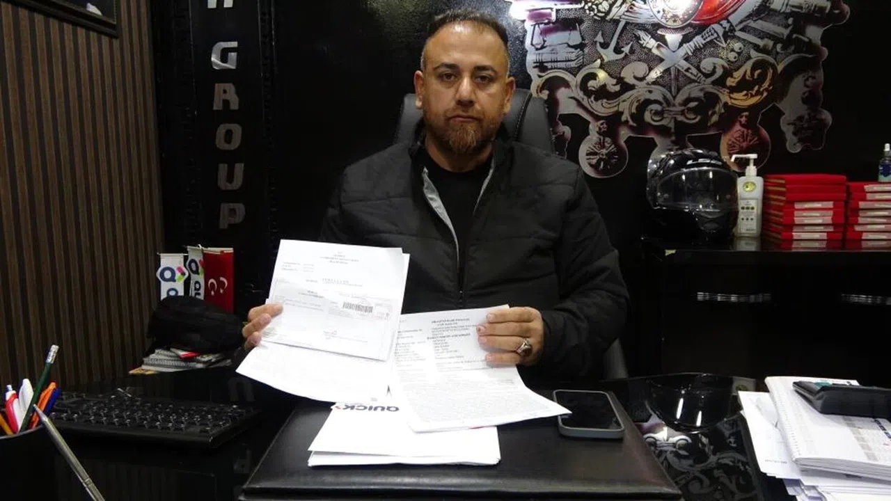 Oto Yıkamacıya Verdiği Lüks Otomobili 150 Bin TL Hasarla Geri Aldı