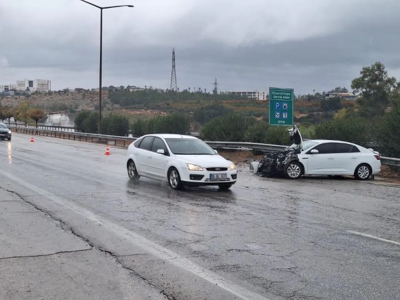 Trafik Kazası: 4 Yaralı