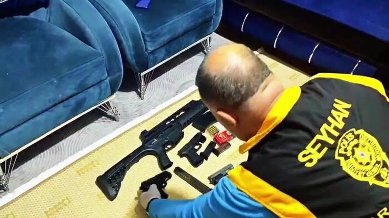 Ev Değil Cephanelik