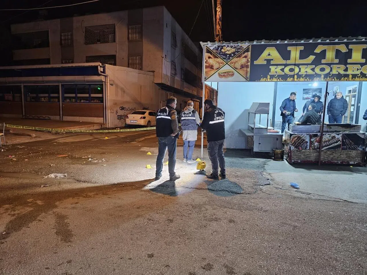 Kokoreççide Başından Vurularak Öldürüldü
