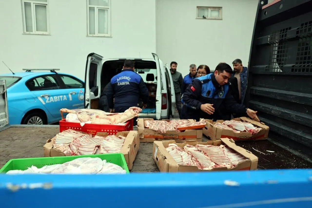 Sağlık Şartlarına Aykırı Taşınan 235 Kilo Et Ele Geçirildi