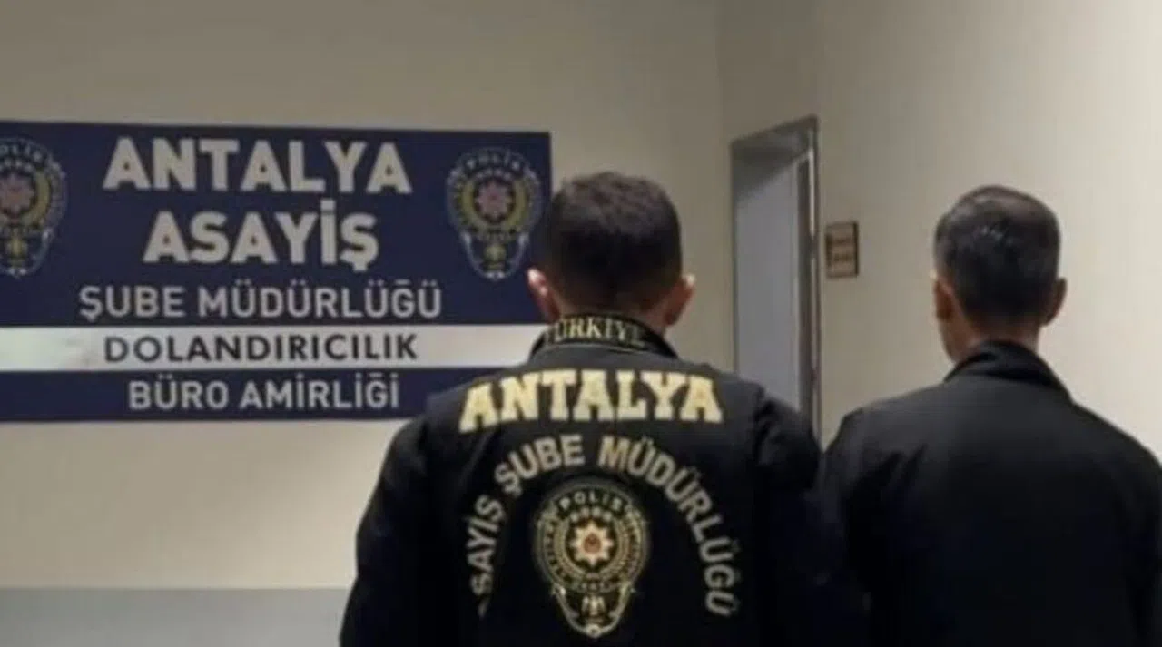 'Polisim', 'Savcıyım' Diyerek 4 Milyon TL'lik Ziynet Eşyası Vurgunu