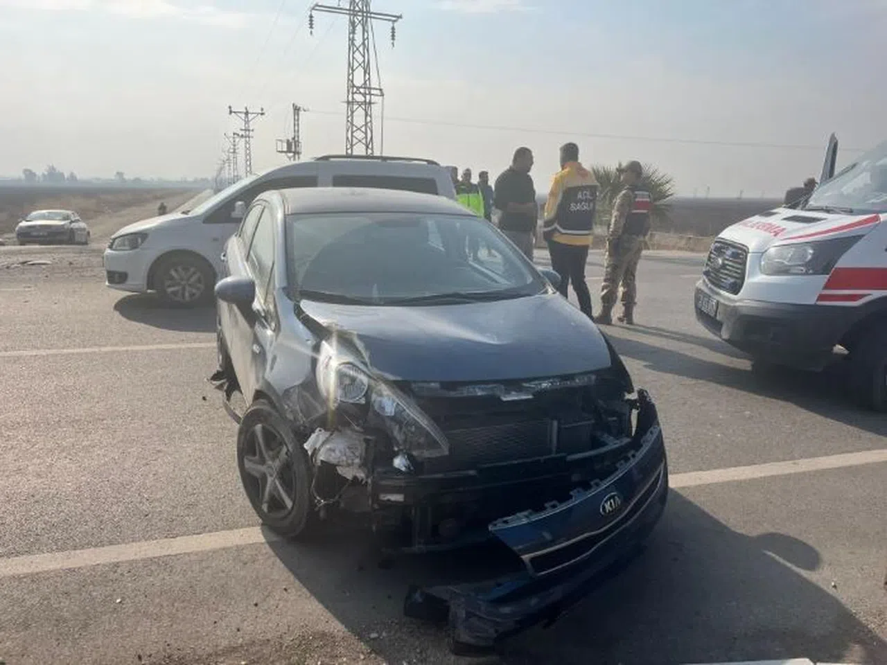 Kamyonetle, Otomobilin Çarpıştığı Kazada: 3 Kişi Yaralandı