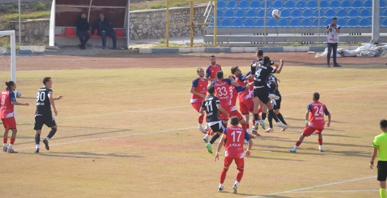 İstiklalspor’da Kan Kaybı Devam Ediyor