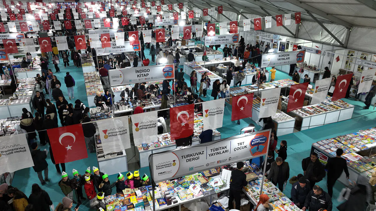 Kahramanmaraş’ta 400 Yazar ve 150 Yayınevi Kitapseverlerle Buluşuyor