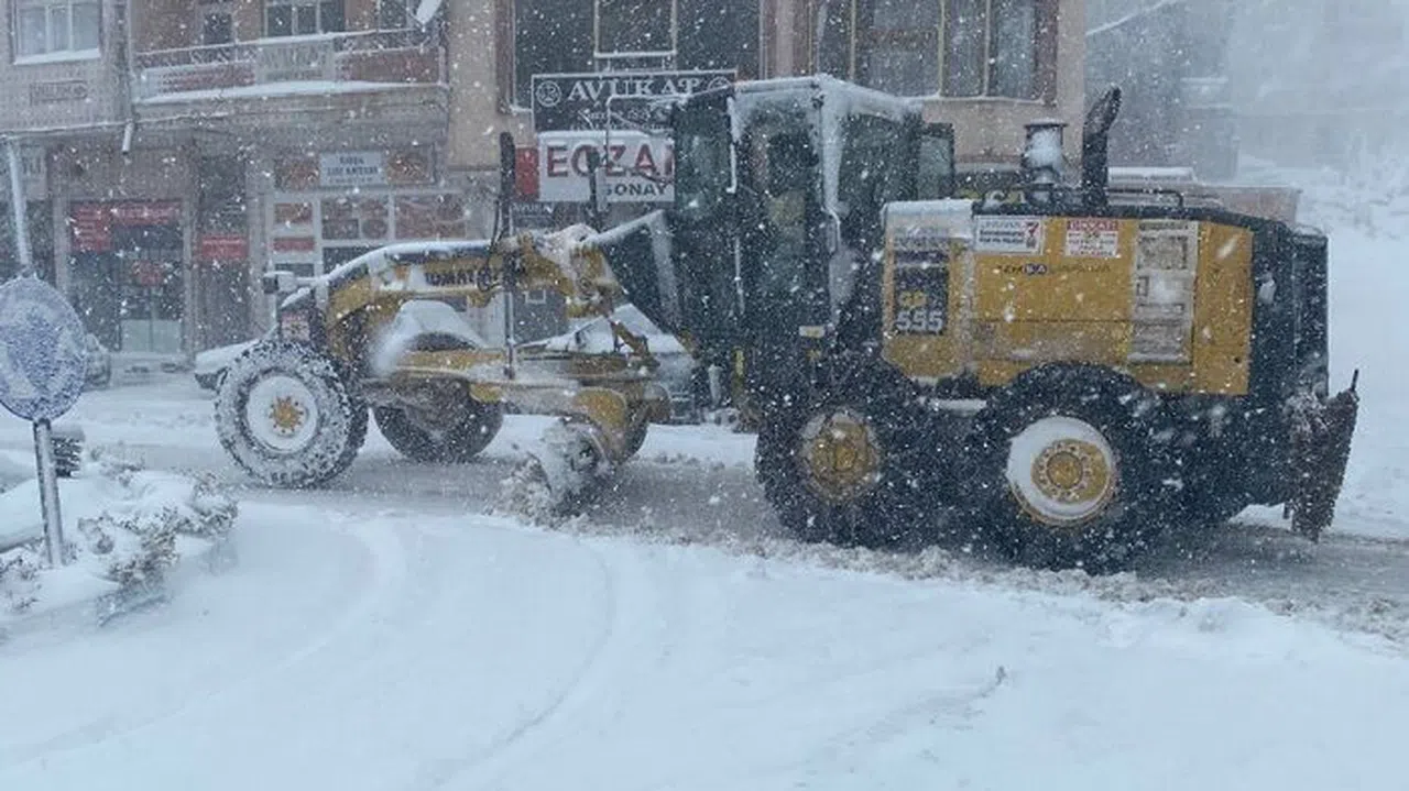 Kahramanmaraş’ta Kar Nedeniyle 92 Köy Yolu Ulaşıma Kapalı