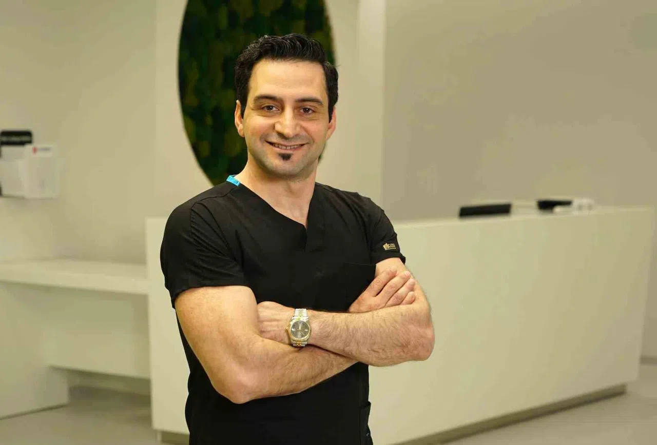 Ortodontik Tedavide Şeffaf Plak İle Diş Telinin Farkları