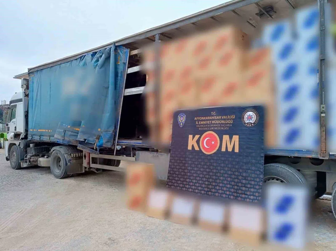 2 Milyon 930 Bin Adet Sahte Bandrollü Boş Makaron Ele Geçirdi