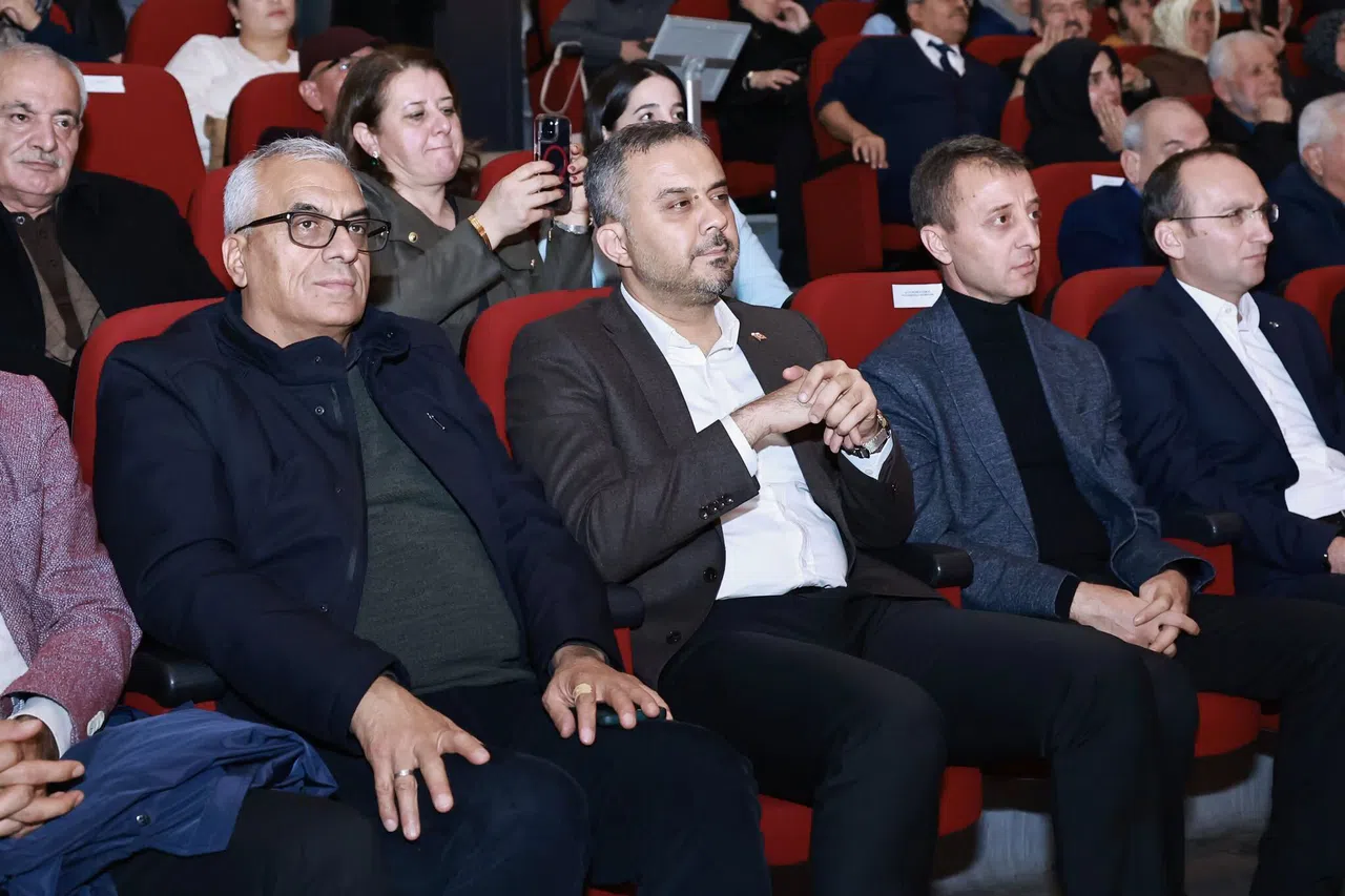 Toptaş "Yeşilçam Şarkıları" Konserine Hayran Kaldı