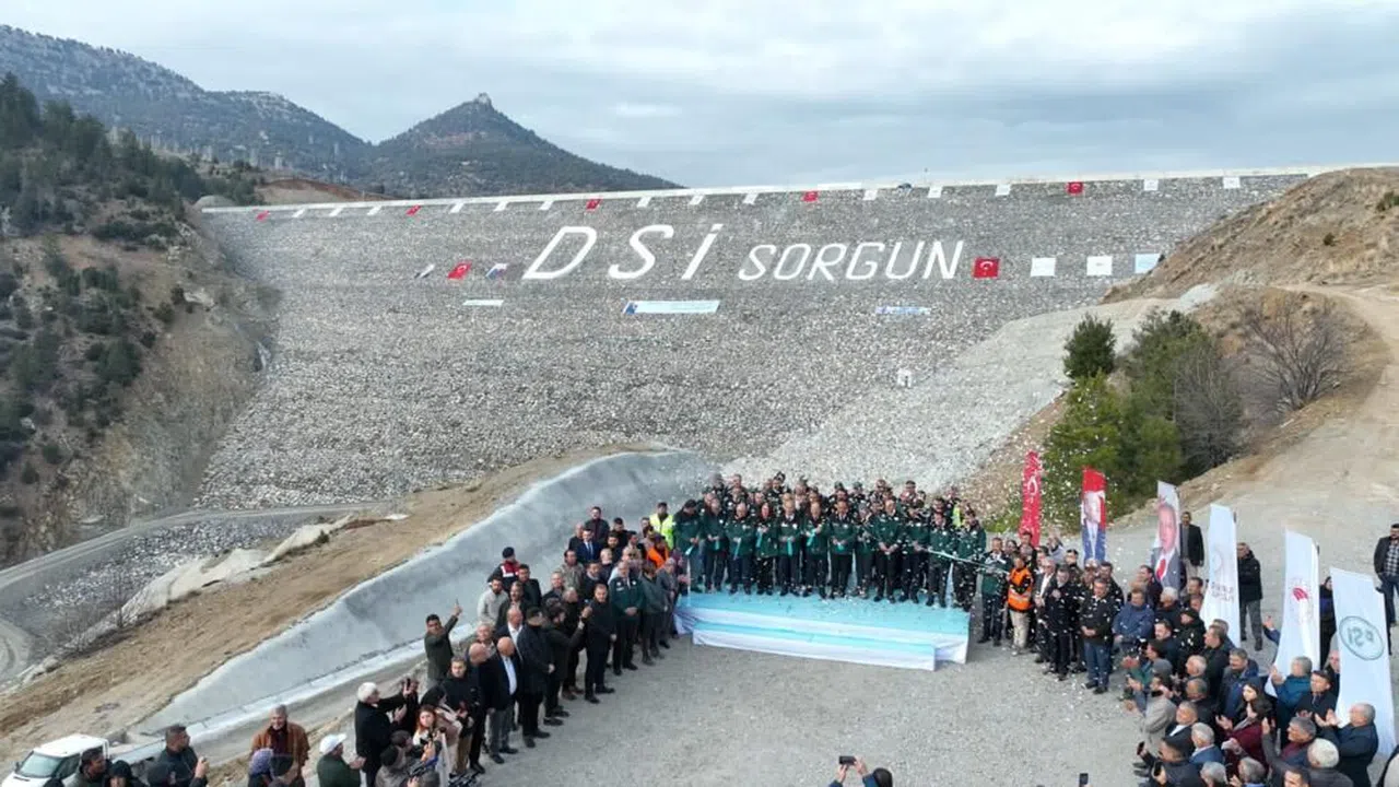 Sorgun Barajı açıldı, 61 bin dekar araziyi suya kavuşturacak