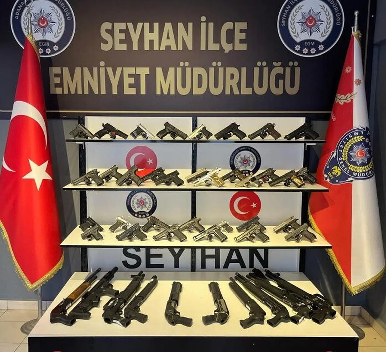 Adana'da 38 Ruhsatsız Silah Ele Geçirildi