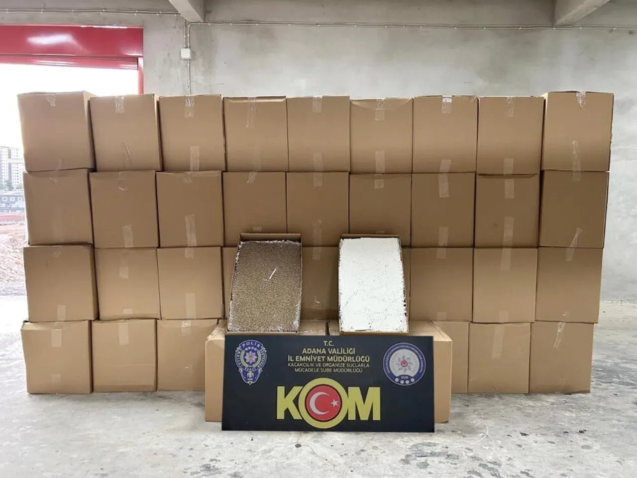 6 Milyon 490 Bin Doldurulmuş Tek Dal Sigara Ele Geçirildi