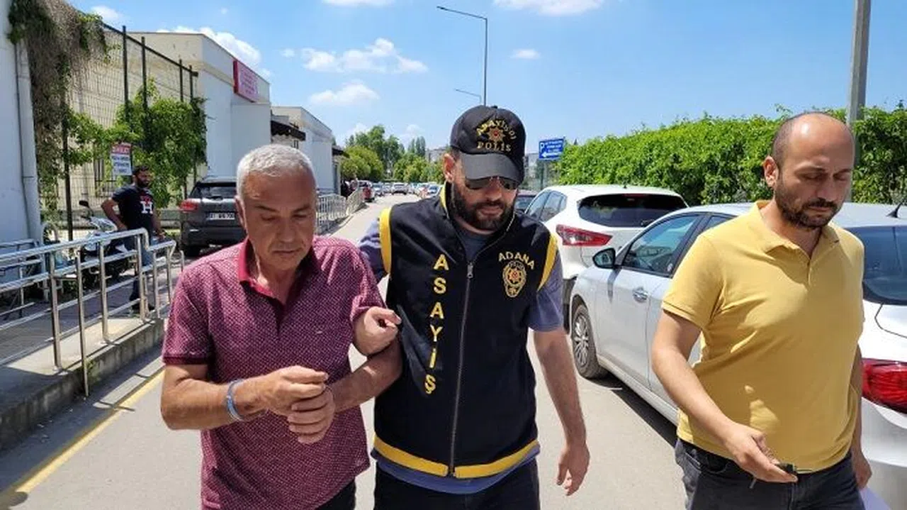 Kızına Şantaj Yapan Genci Tüfekle Öldüren Baba Hakim Karşısında