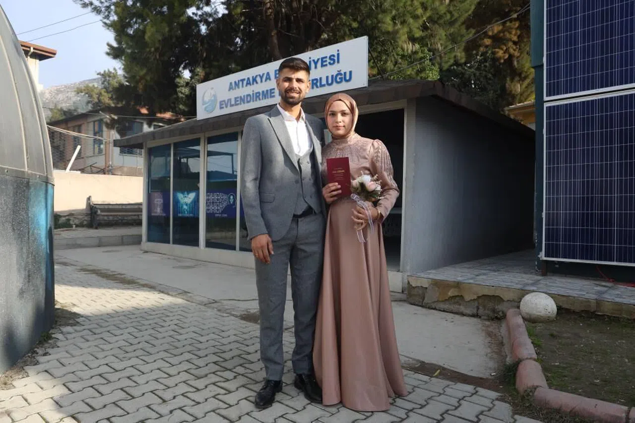 Bin 140 Çift Mutluluğa İmzayı Prefabrik Evlendirme Dairesinde Attı